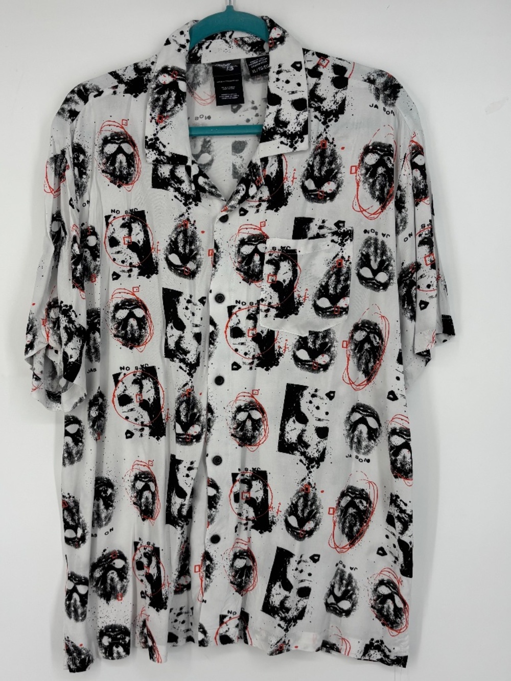 Friday the 13th Mens XL Button Front Shirt Black White Jason Movie Print Rayon